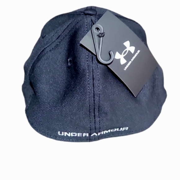 Under Armour Hat size M/L - Picture 2 of 3